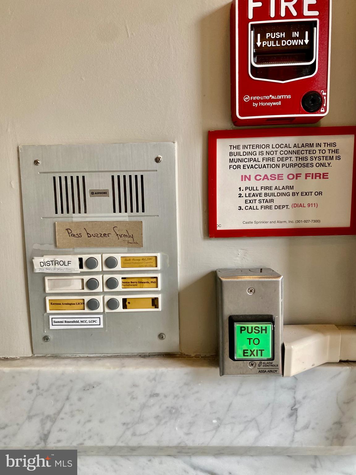 2604 CONNECTICUT AVENUE NW 301