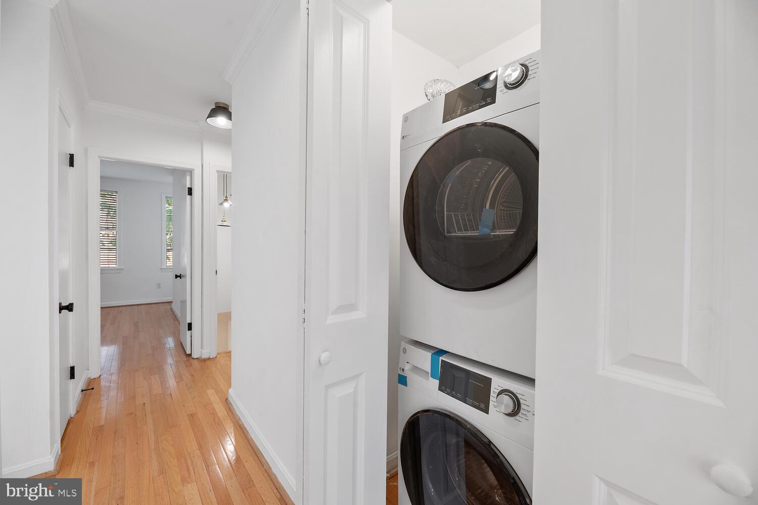 2510 1/2 EAST PLACE NW UPPER LEVEL