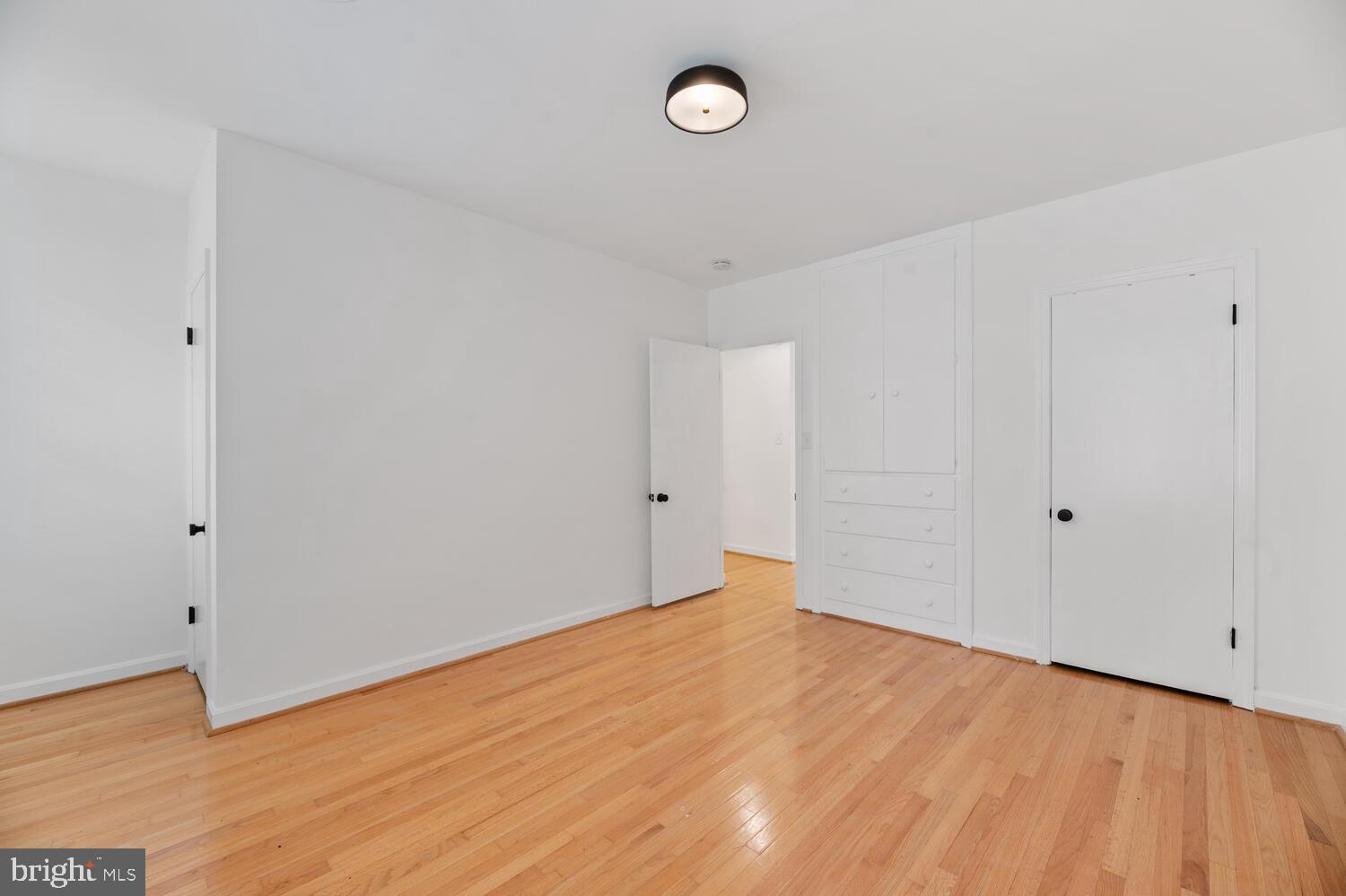 2510 1/2 EAST PLACE NW UPPER LEVEL