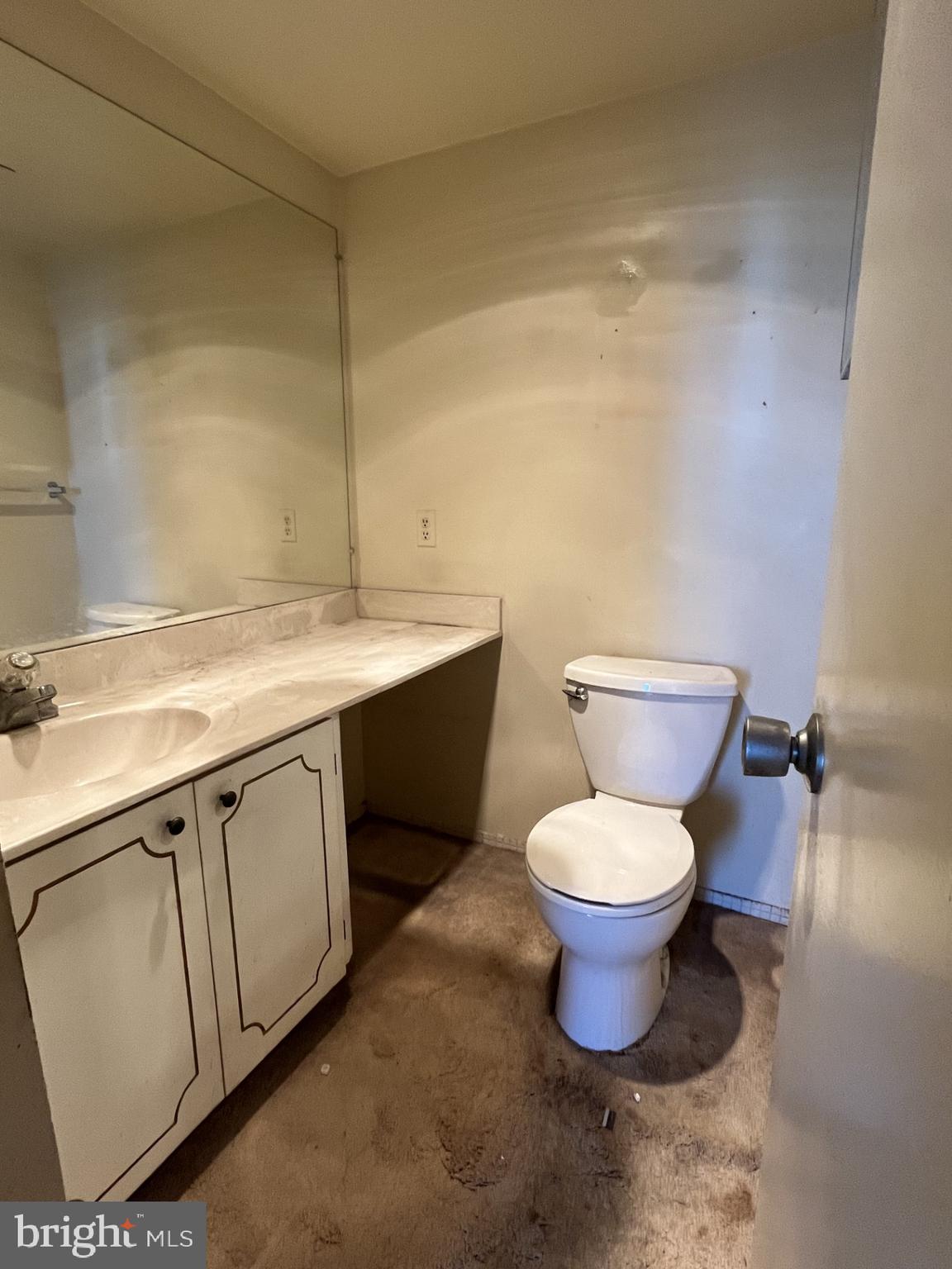 300 M STREET SW N801