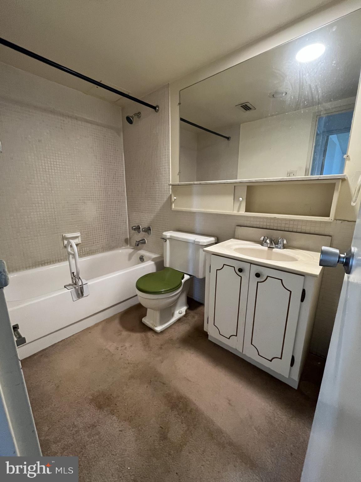 300 M STREET SW N801