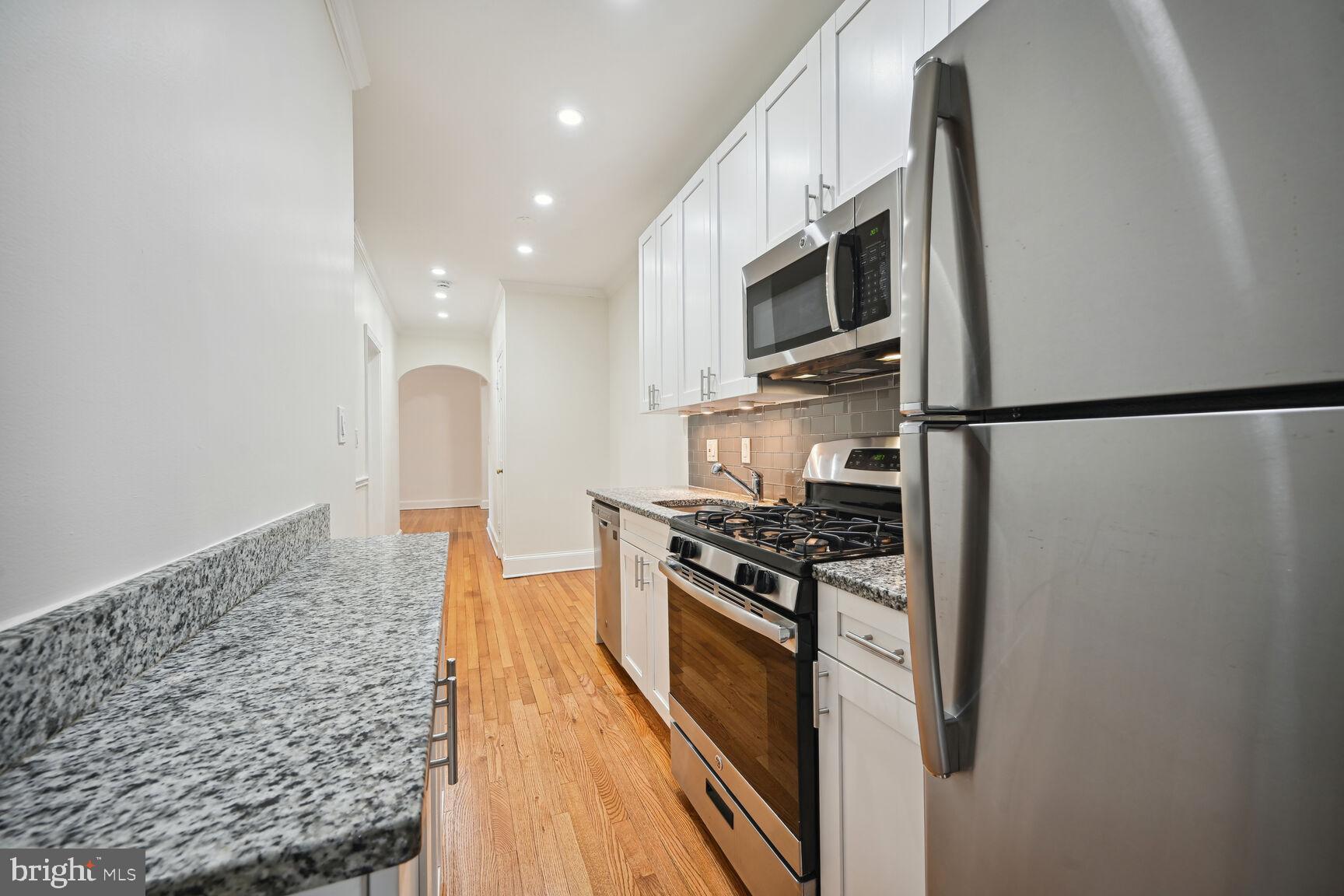 4024 CALVERT STREET NW