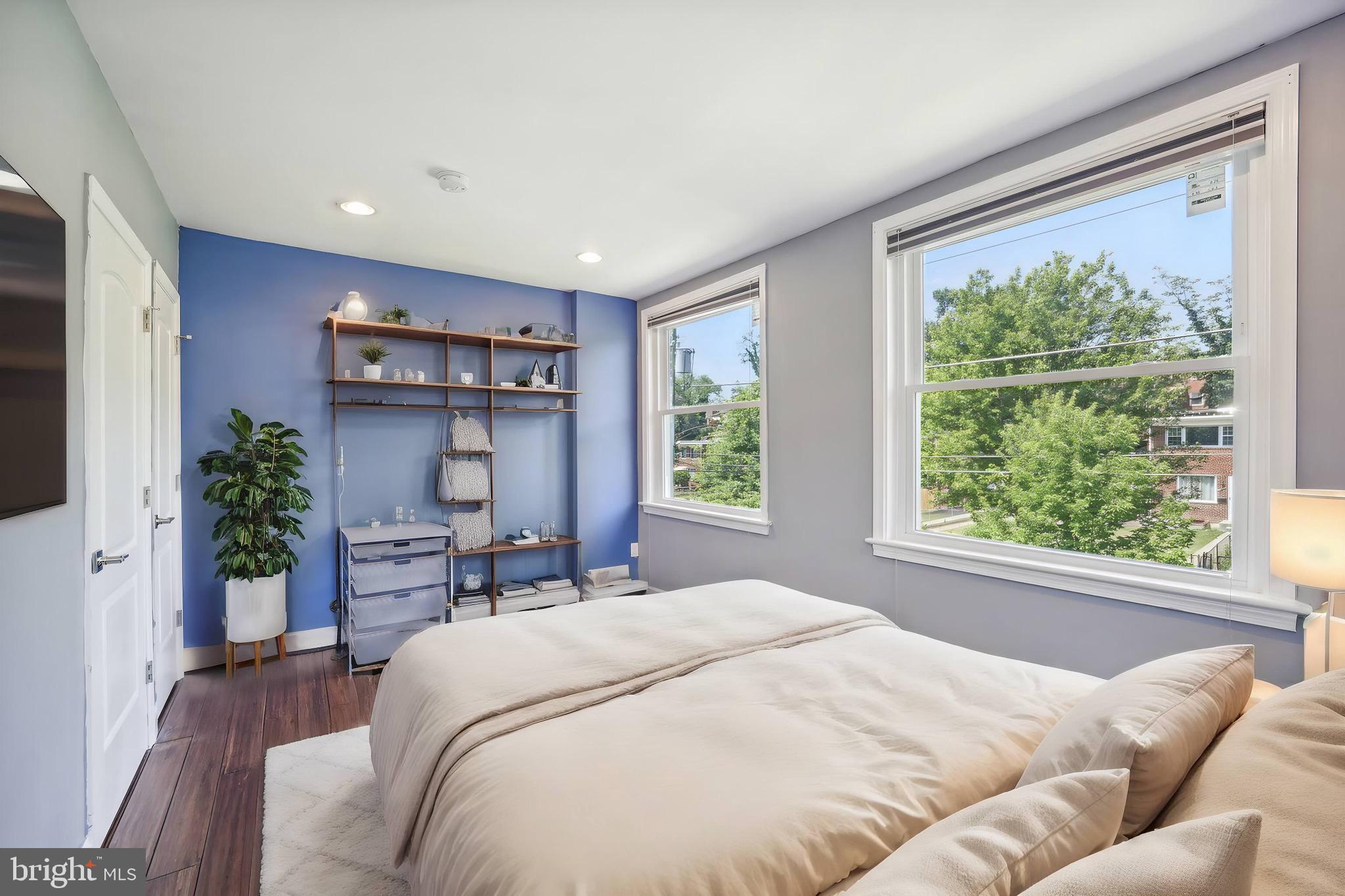 1652 FORT DUPONT STREET SE