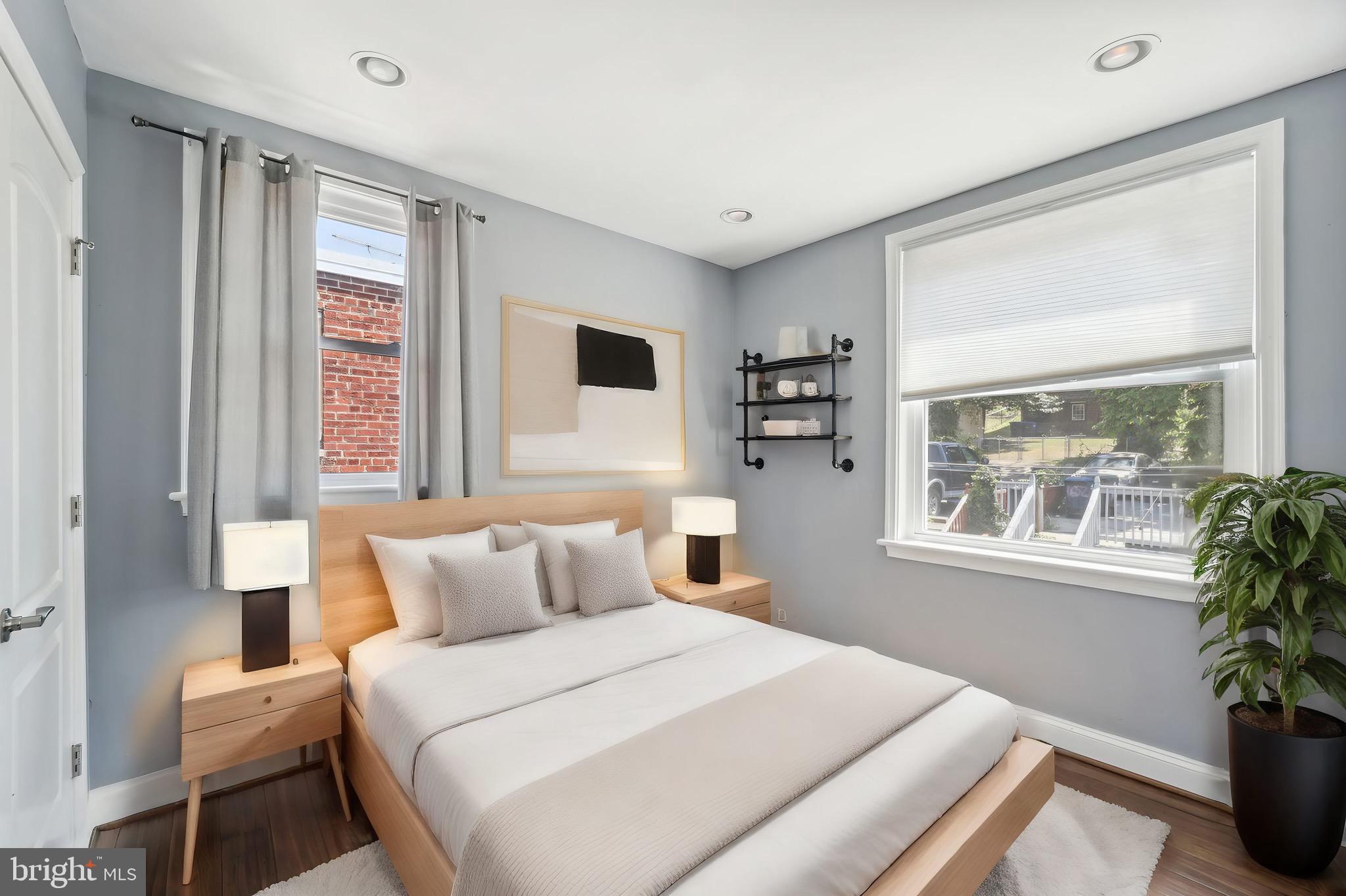 1652 FORT DUPONT STREET SE