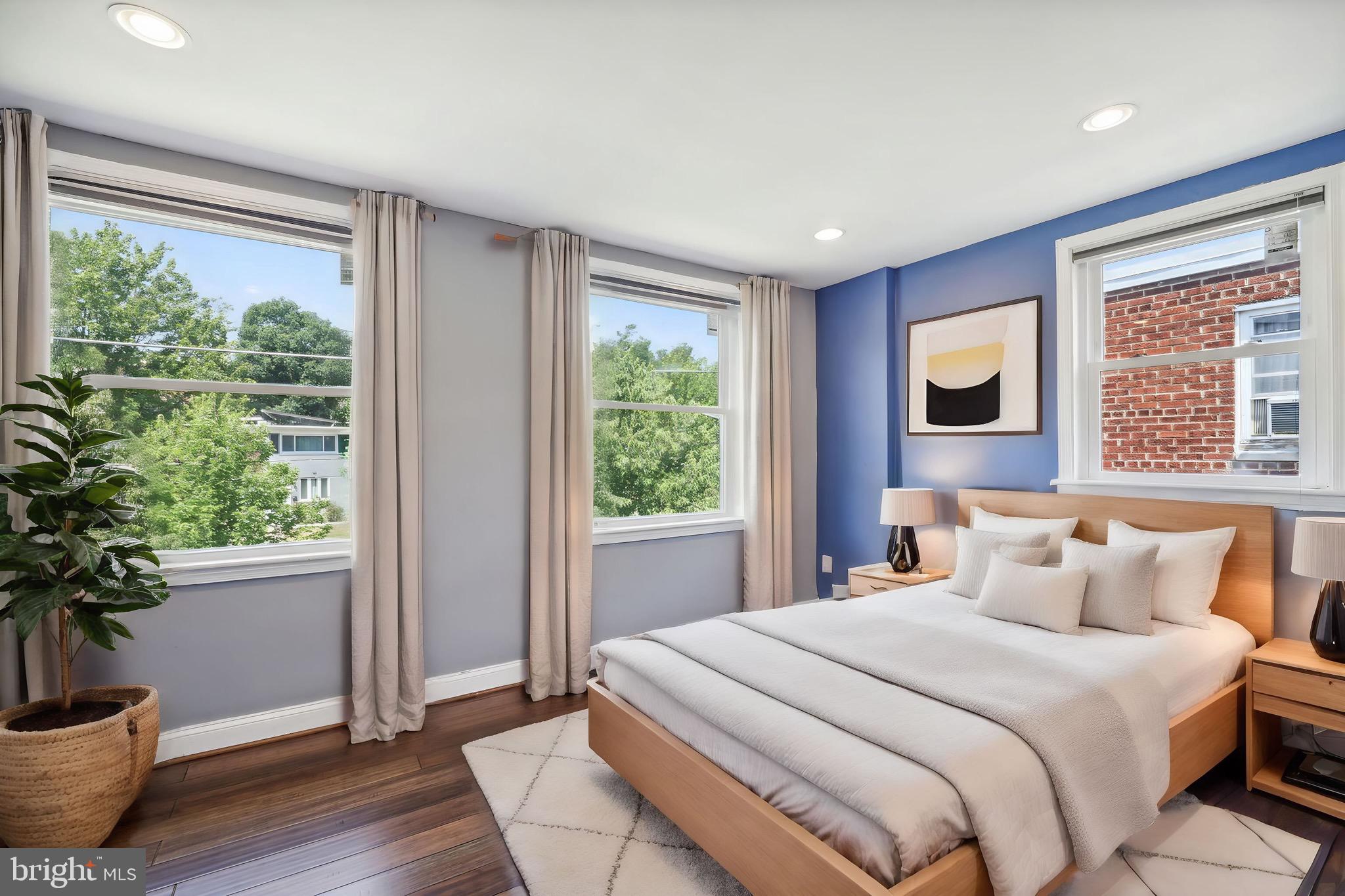 1652 FORT DUPONT STREET SE