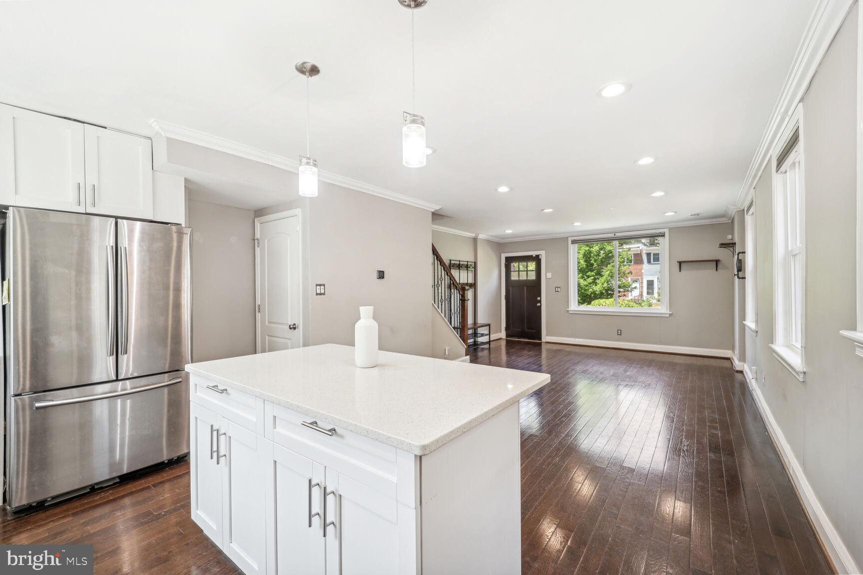 1652 FORT DUPONT STREET SE