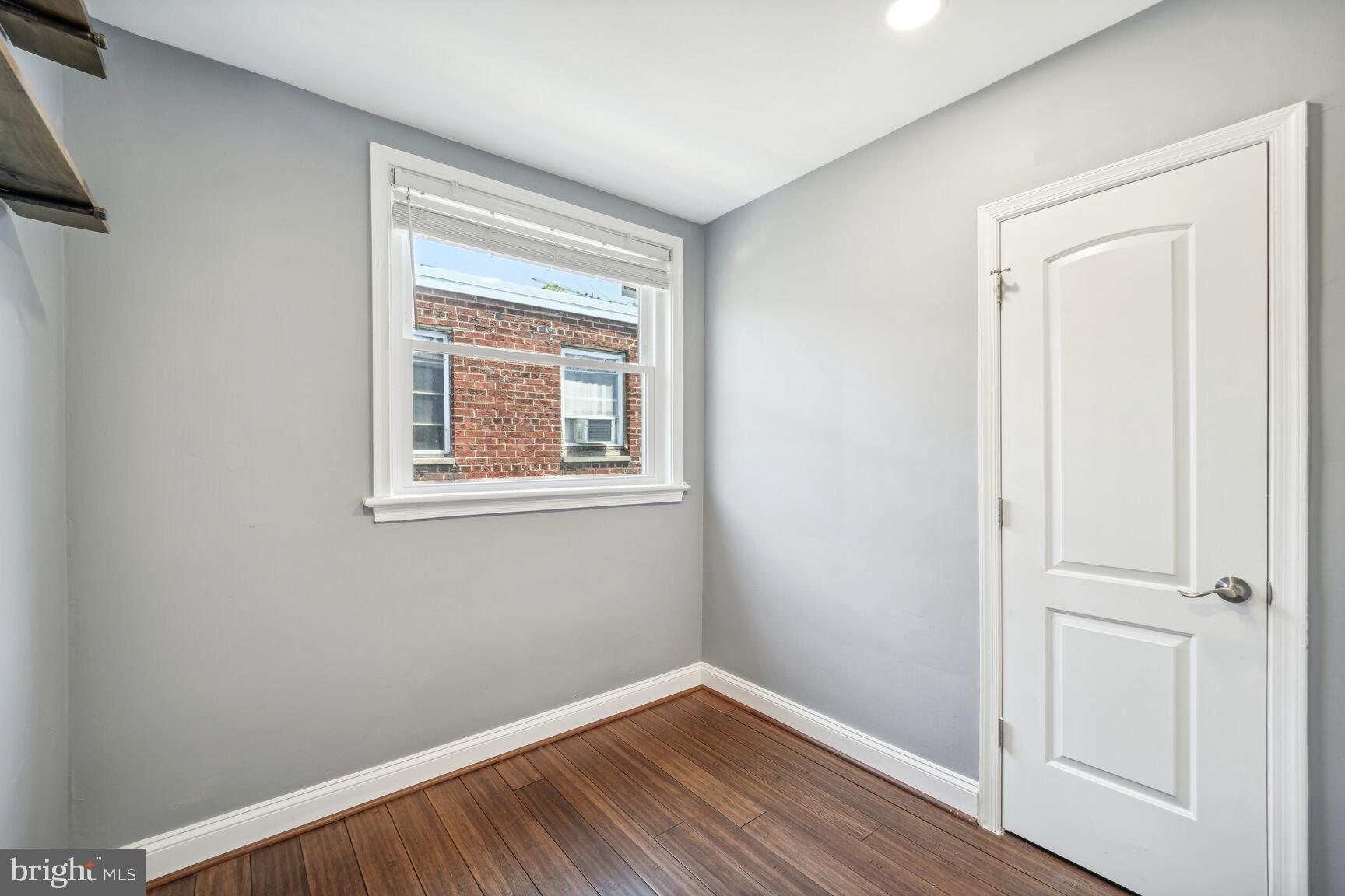 1652 FORT DUPONT STREET SE