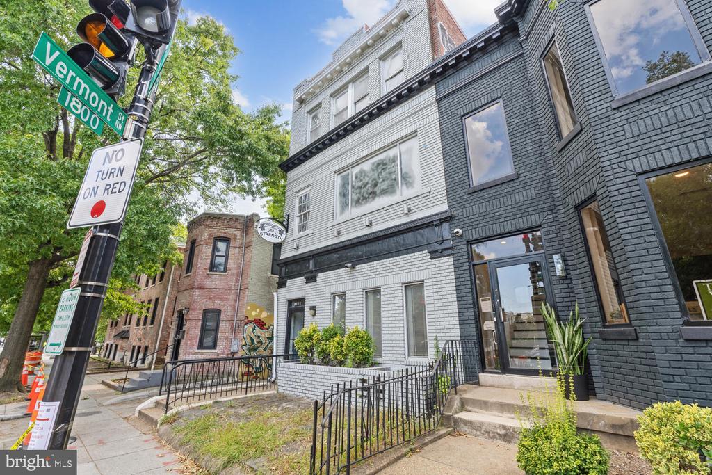 1802 11TH STREET NW
