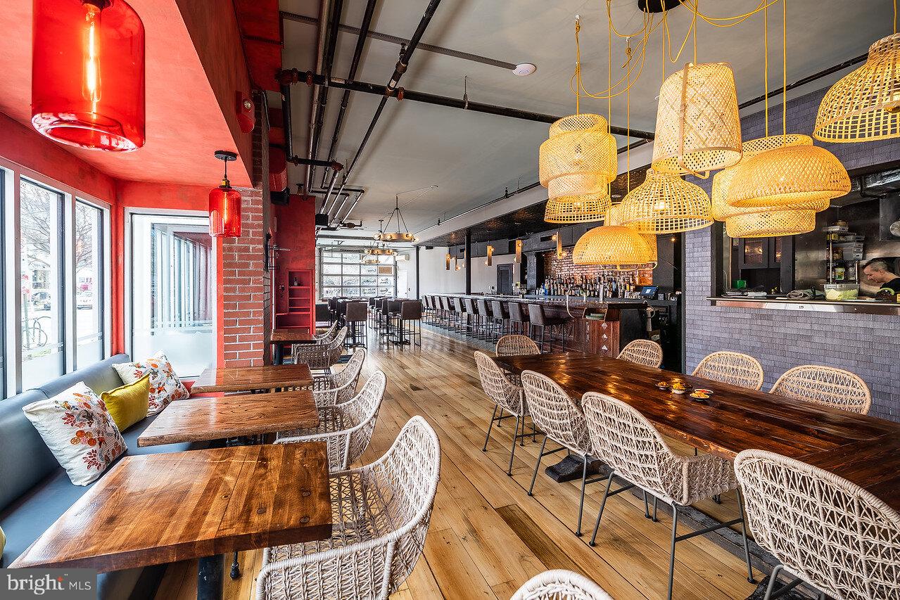 1211 KENYON STREET NW