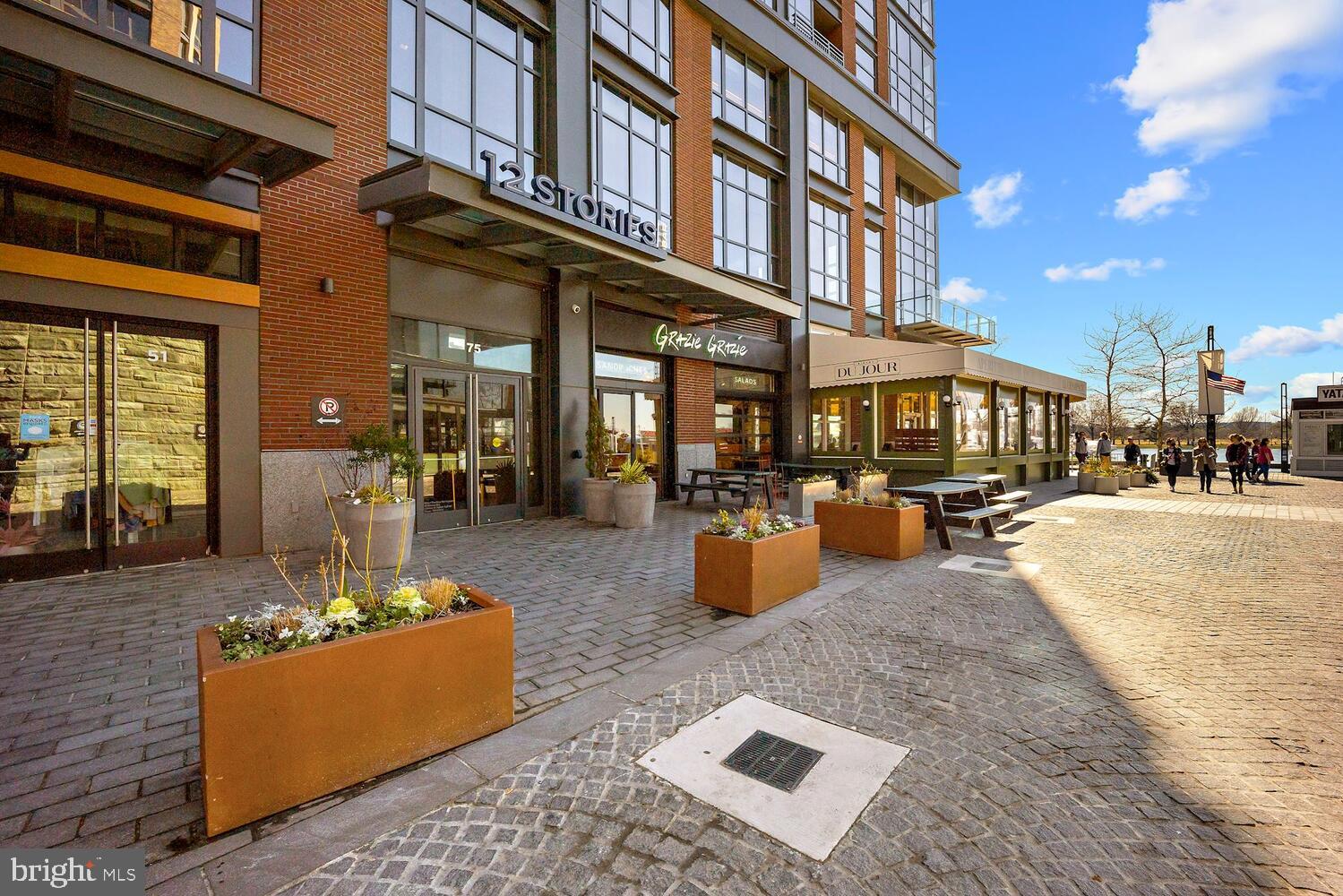300 M STREET SW N414