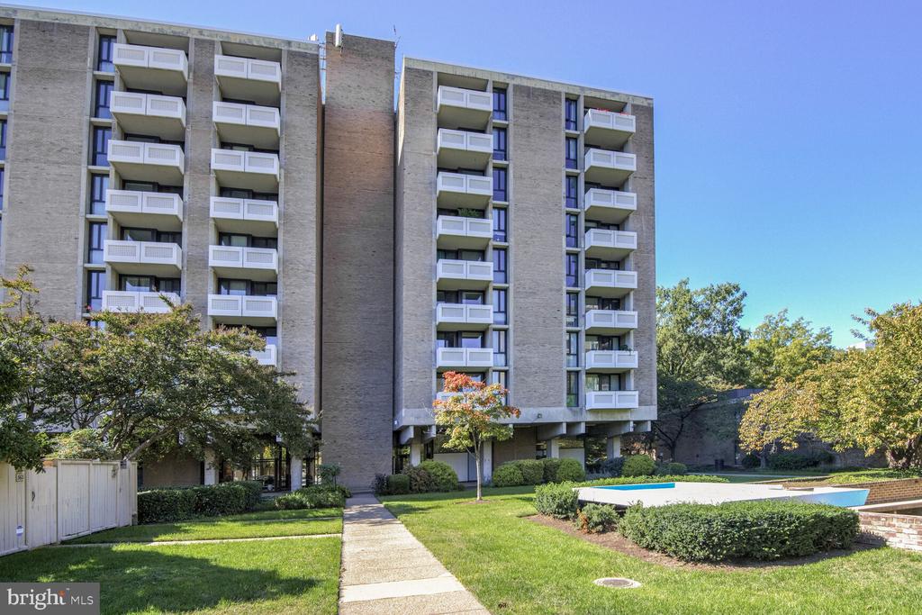 300 M STREET SW 414 N