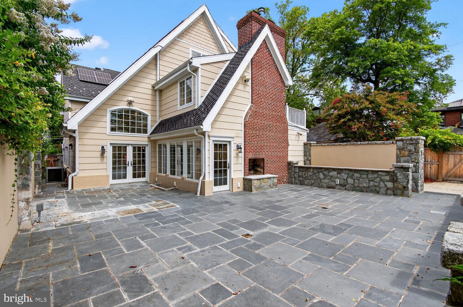 3112 LEGATION STREET NW