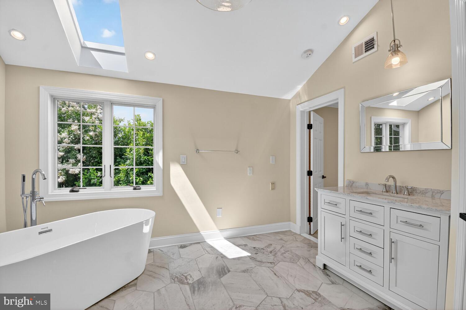 3112 LEGATION STREET NW