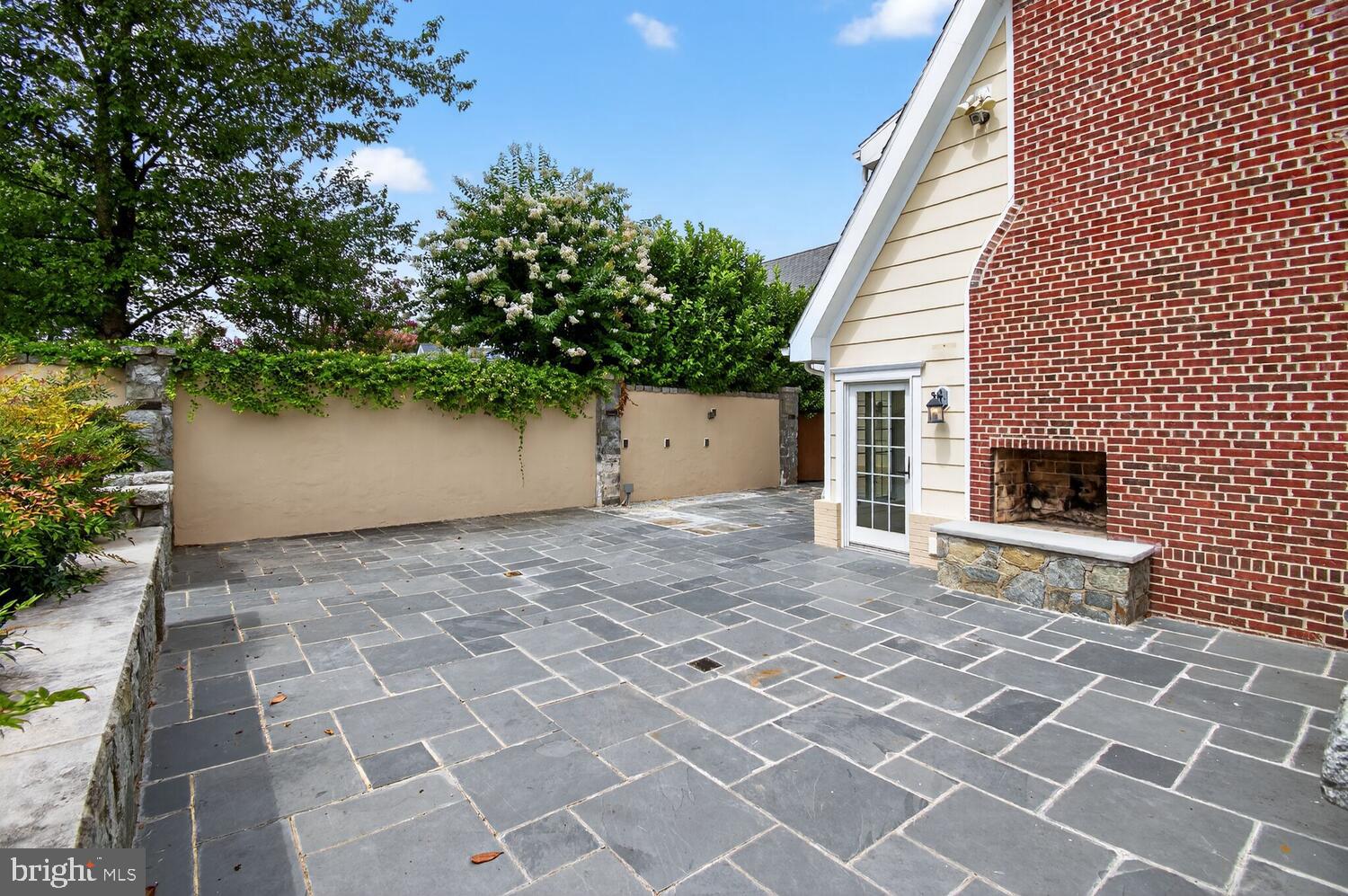 3112 LEGATION STREET NW