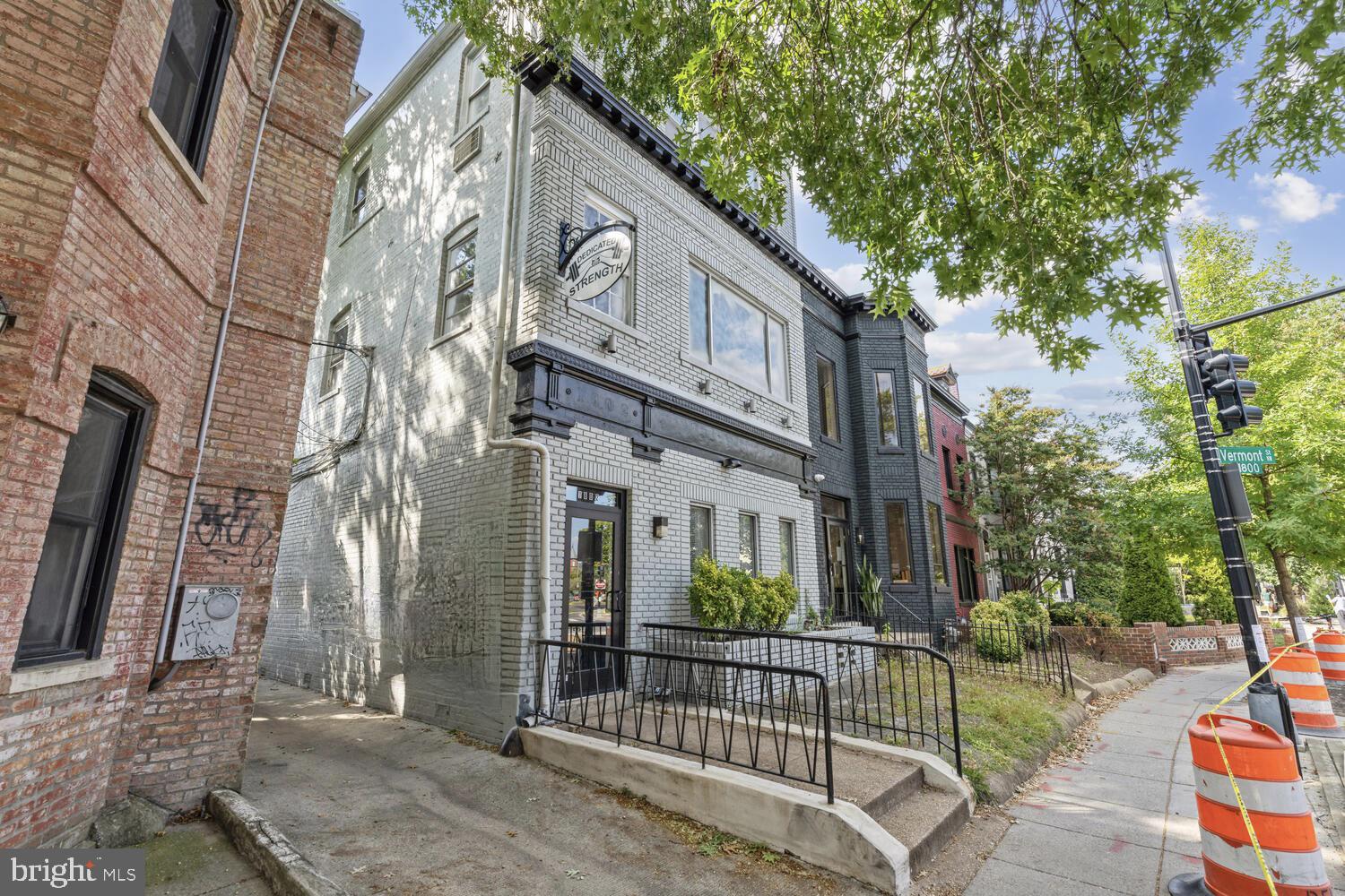 1802 11TH STREET NW 2A