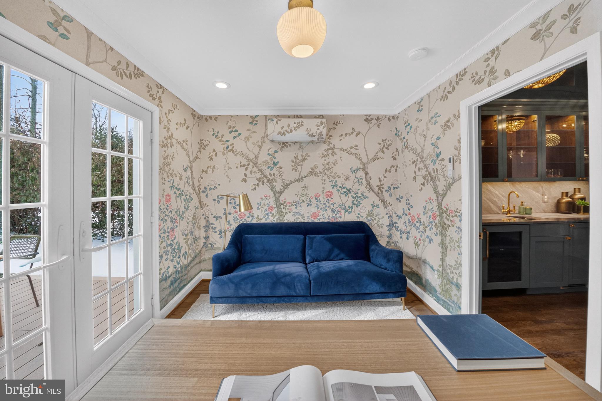 3262 ABERFOYLE PLACE NW