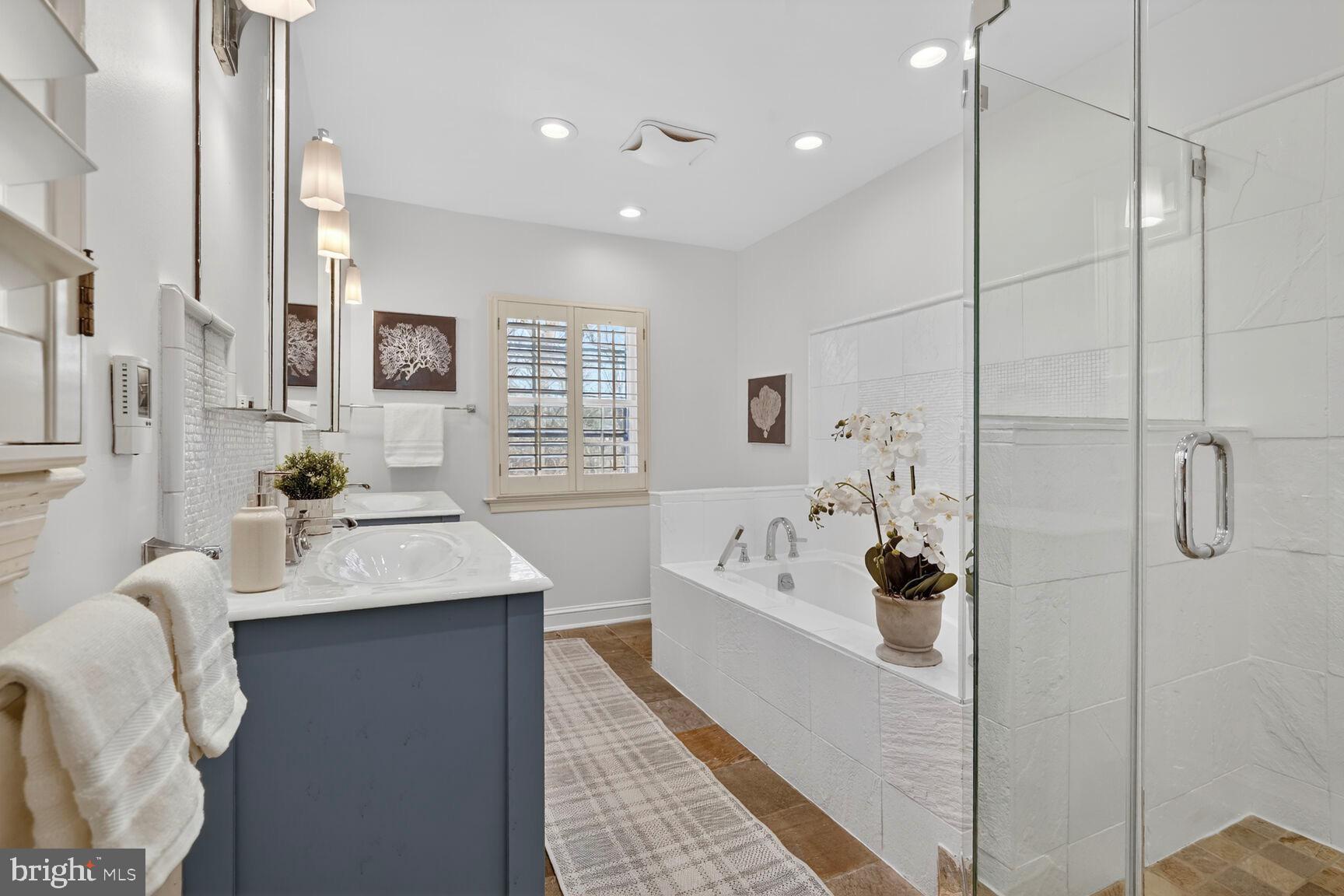 3262 ABERFOYLE PLACE NW