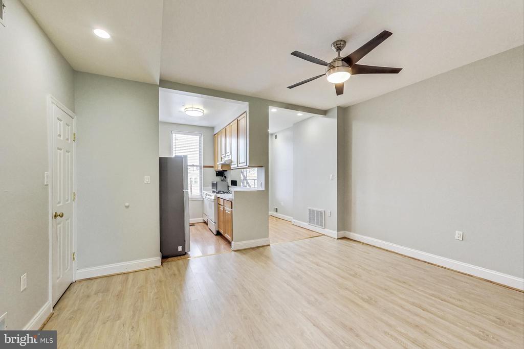 1248 MARYLAND AVENUE NE Unit: 2