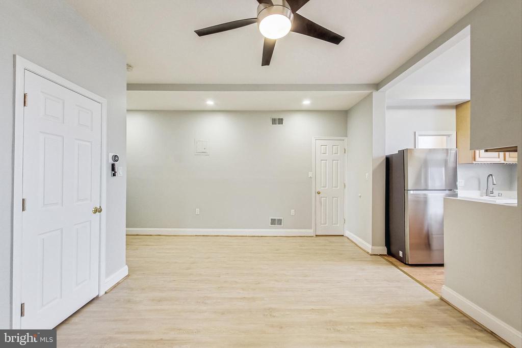 1248 MARYLAND AVENUE NE Unit: 2
