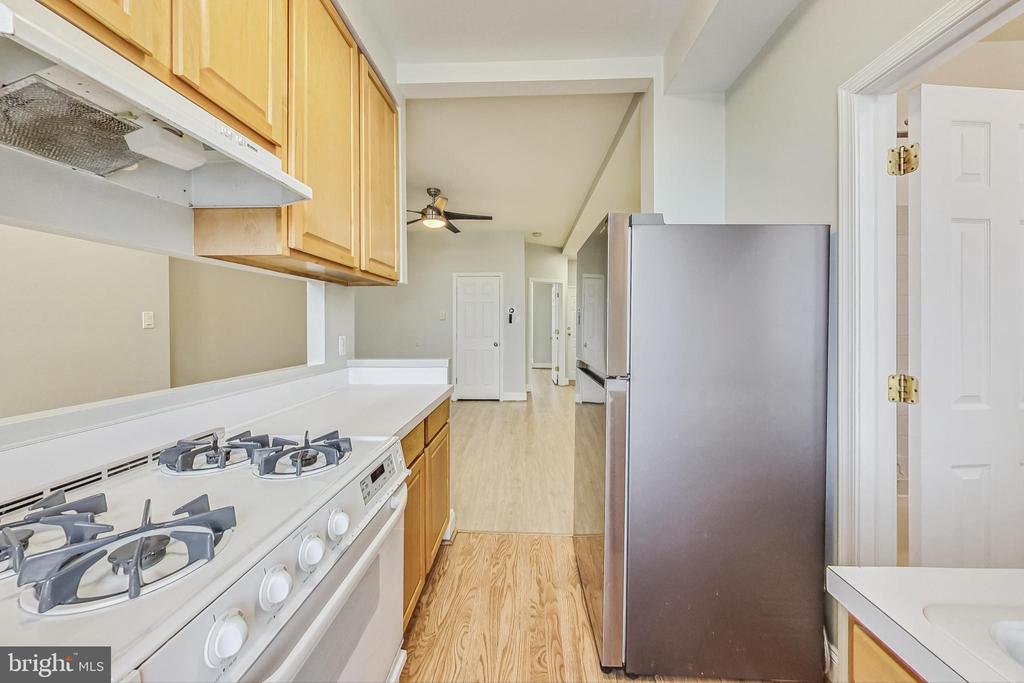 1248 MARYLAND AVENUE NE Unit: 2