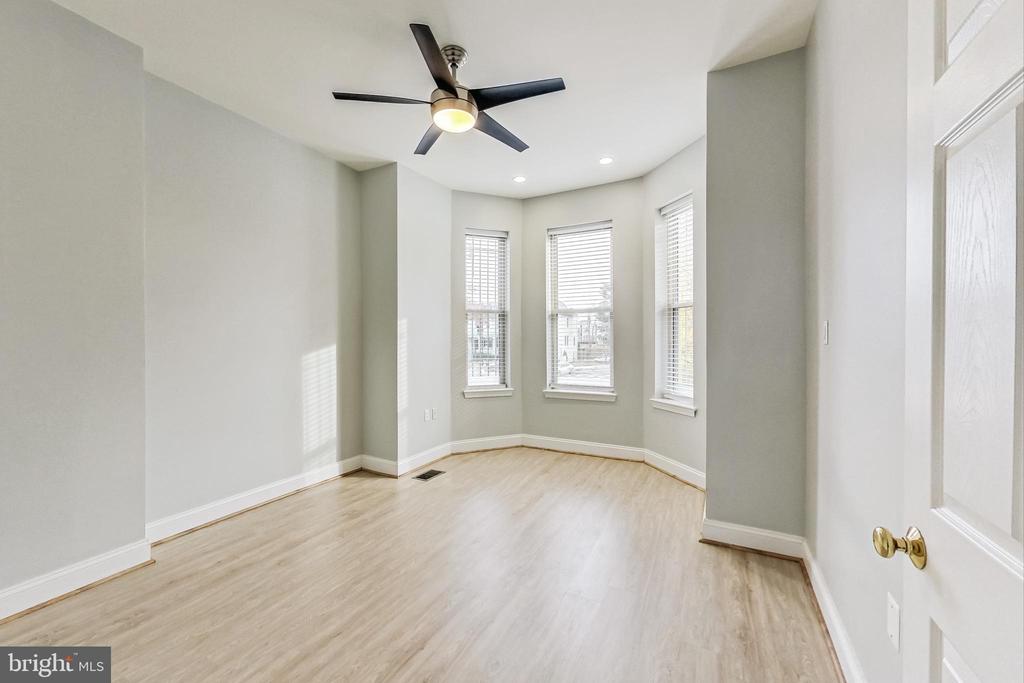 1248 MARYLAND AVENUE NE Unit: 2