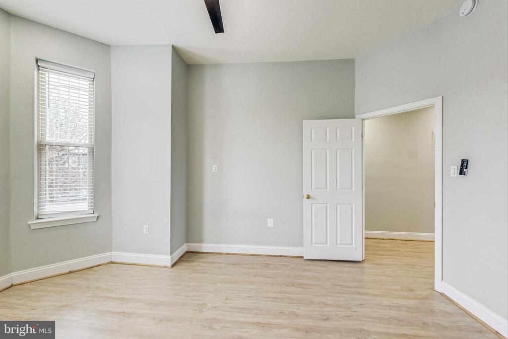1248 MARYLAND AVENUE NE Unit: 2