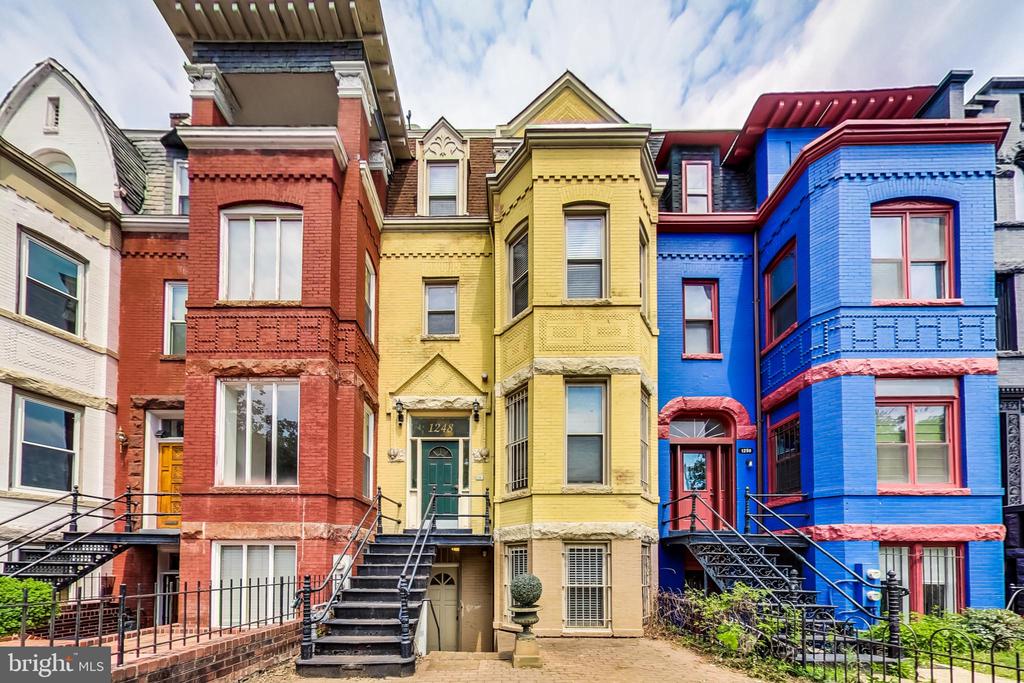 1248 MARYLAND AVENUE NE Unit: 2