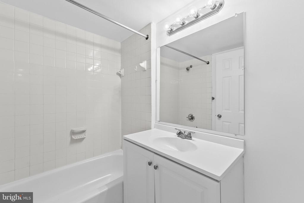 1303 P STREET NW Unit: 2
