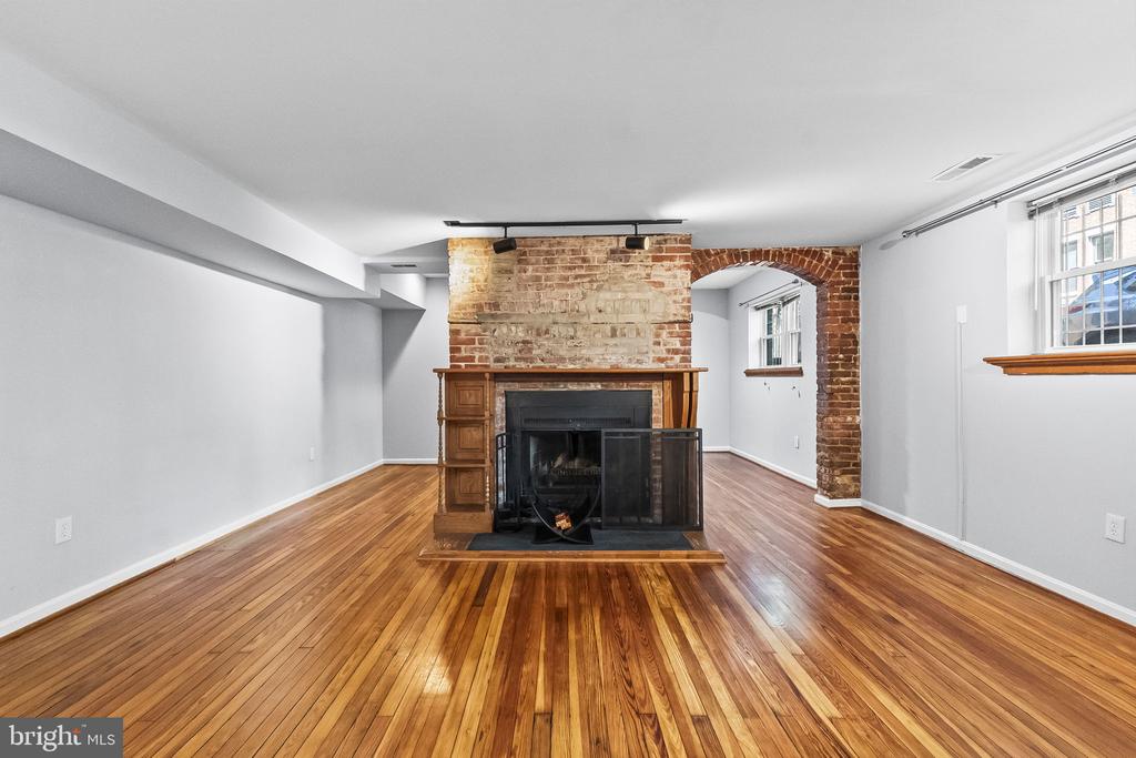 1303 P STREET NW Unit: 2