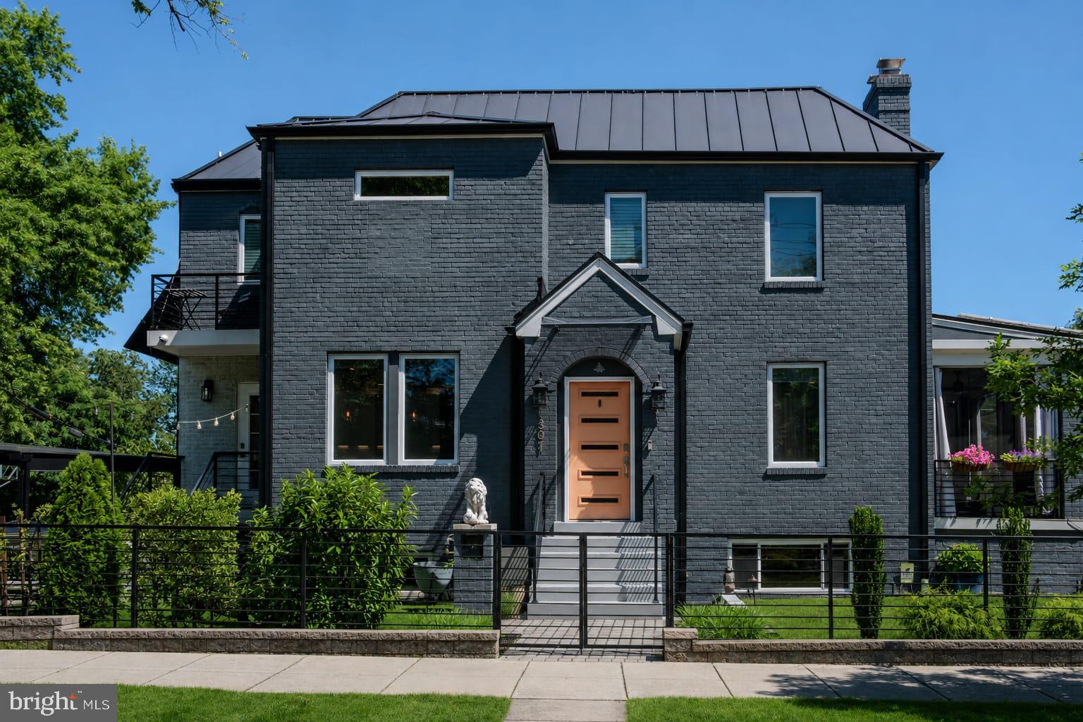 301 GALLATIN STREET NW