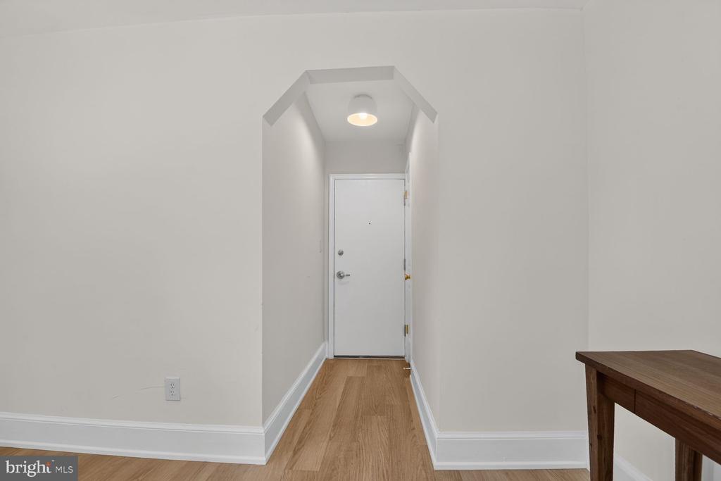 1363 K STREET SE Unit: 102