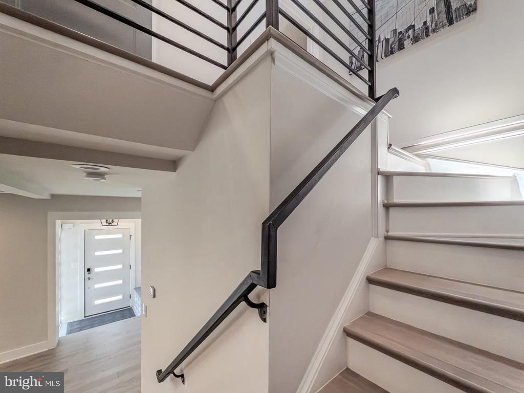 301 GALLATIN STREET NW