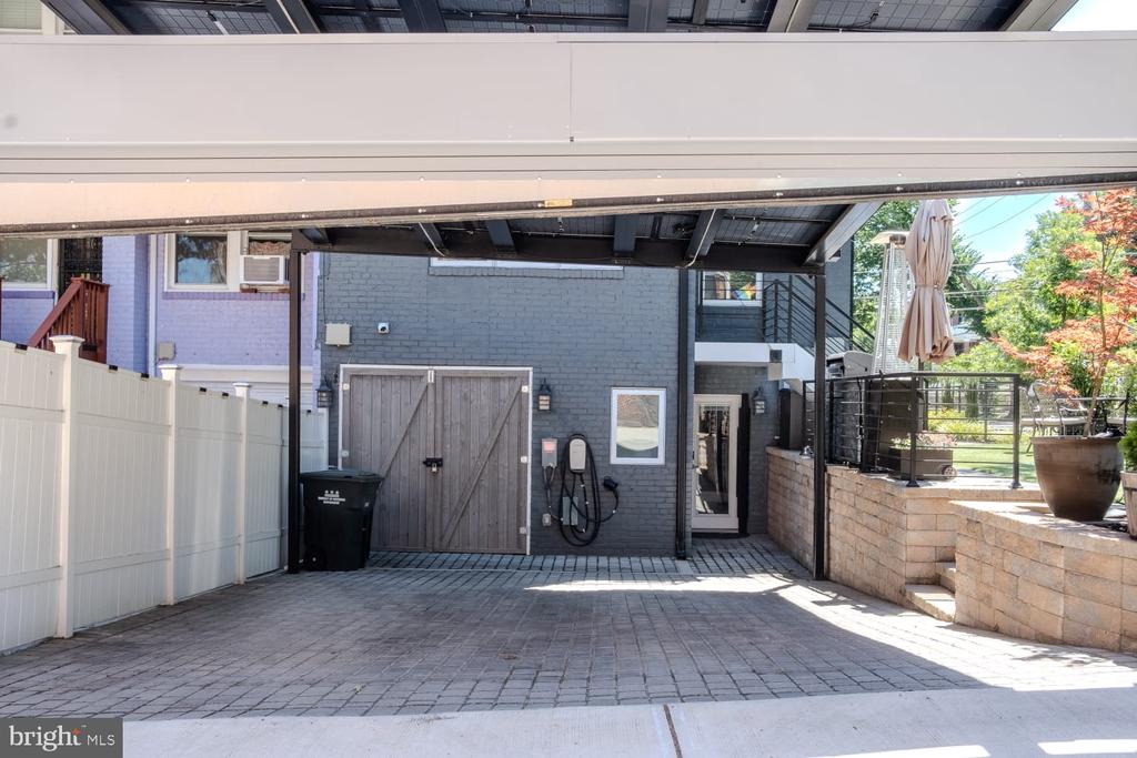 301 GALLATIN STREET NW