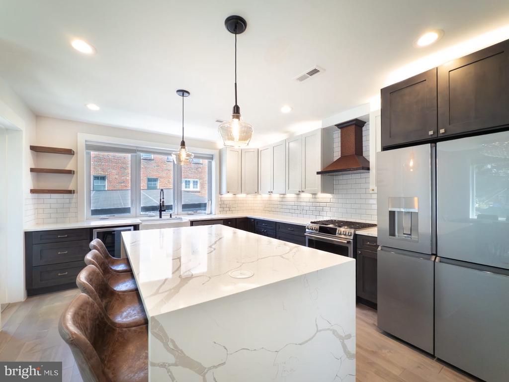 301 GALLATIN STREET NW