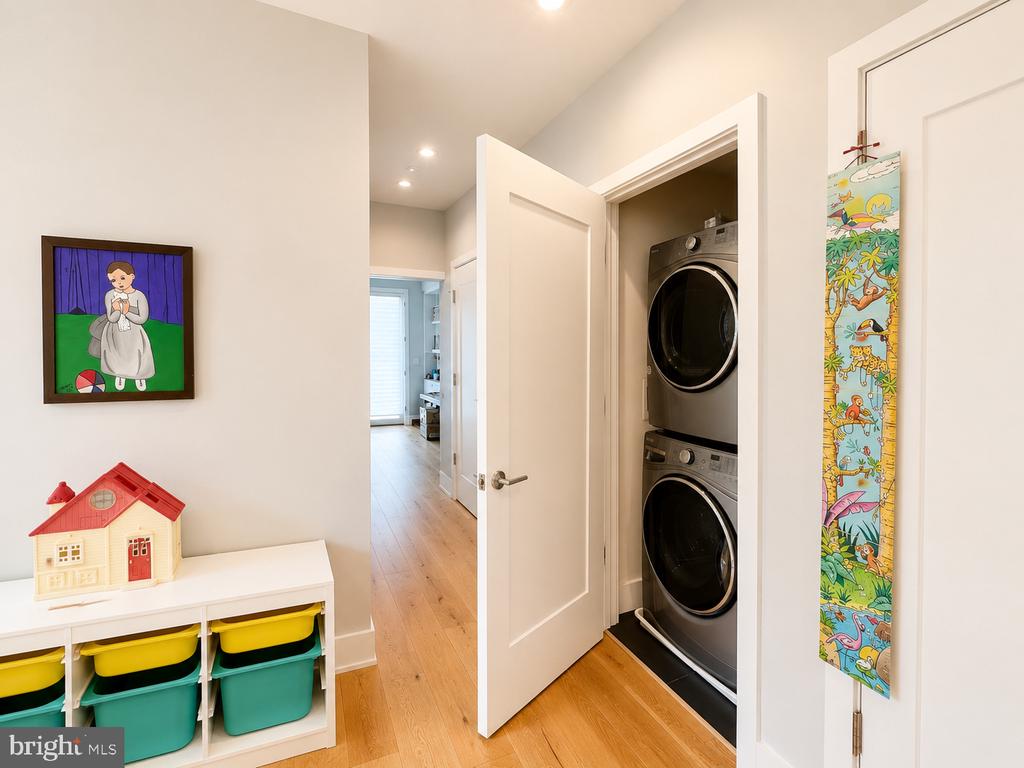 1219 PARK ROAD NW Unit: 3