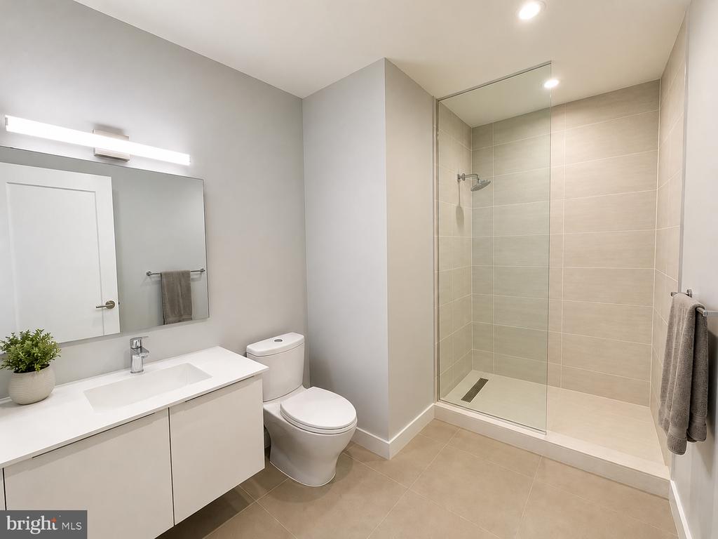 1219 PARK ROAD NW Unit: 3