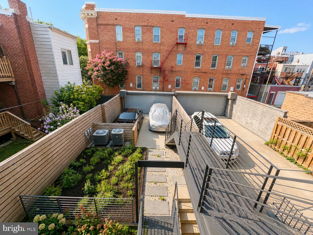 1219 PARK ROAD NW Unit: 3