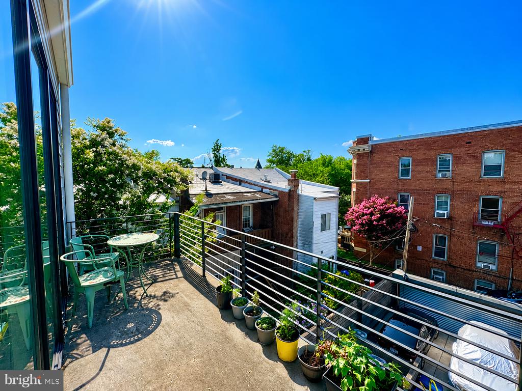 1219 PARK ROAD NW Unit: 3