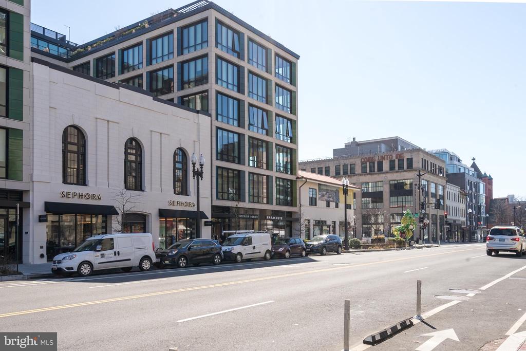 1515 15TH STREET NW Unit: 401