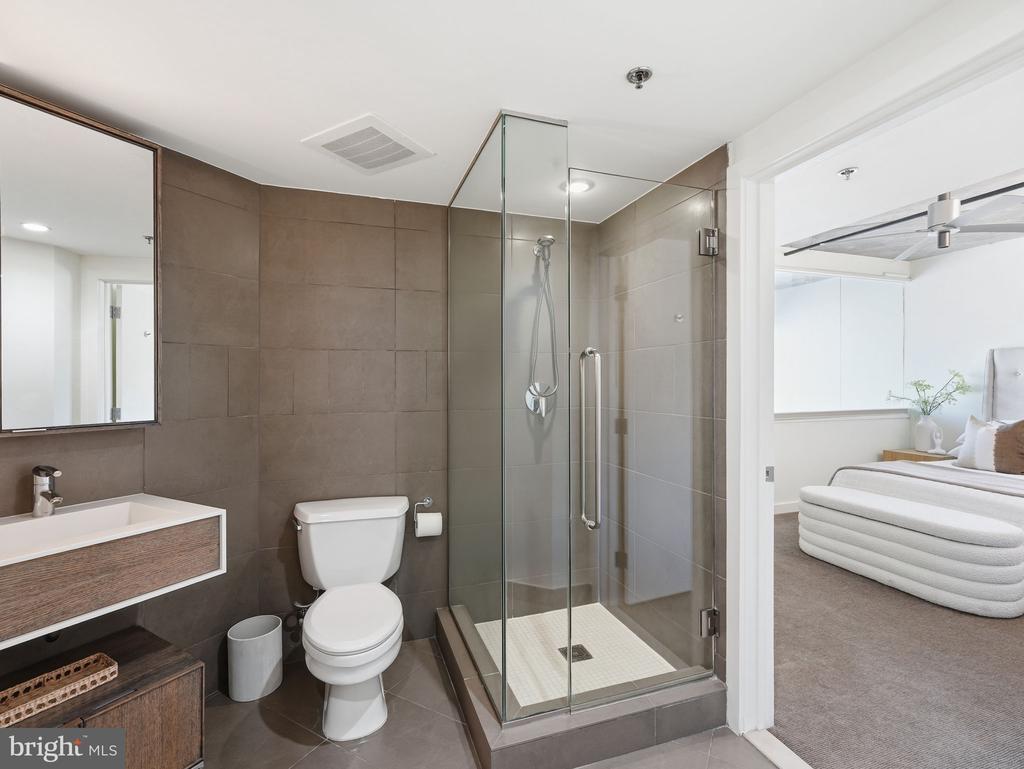 1515 15TH STREET NW Unit: 401