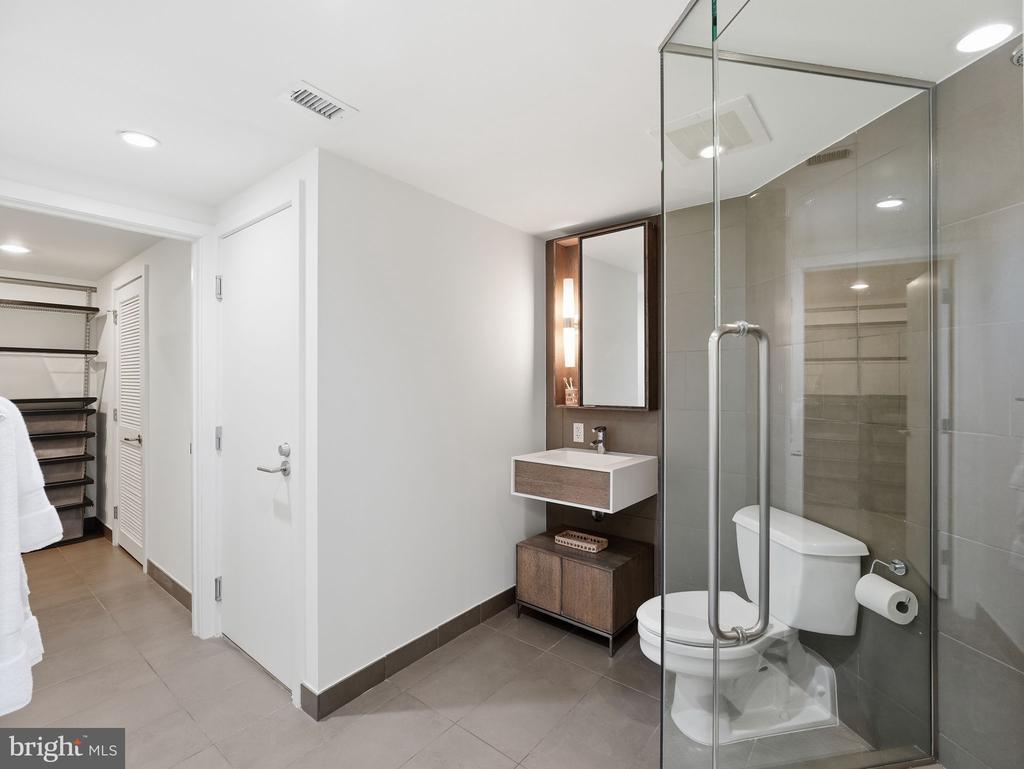 1515 15TH STREET NW Unit: 401