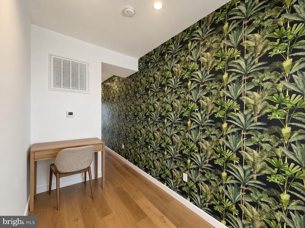 3810 13TH STREET NW Unit: 2