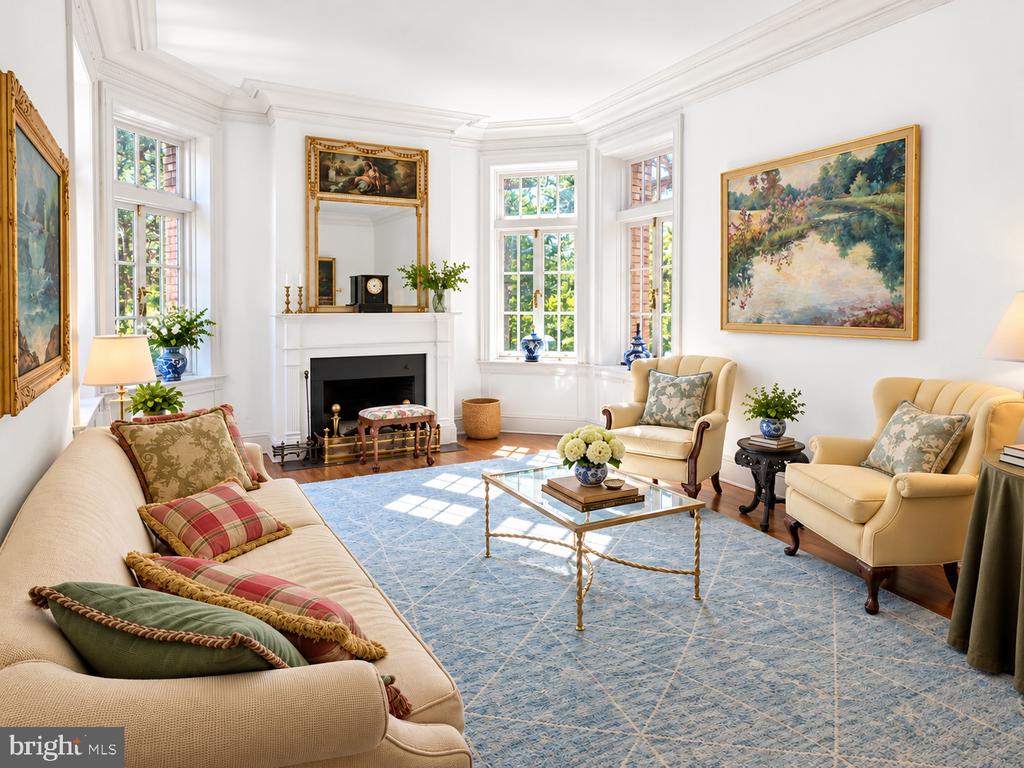 2500 MASSACHUSETTS AVENUE NW Unit: 2