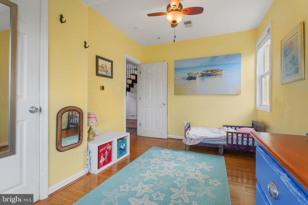 1304 TUGGIES ROAD