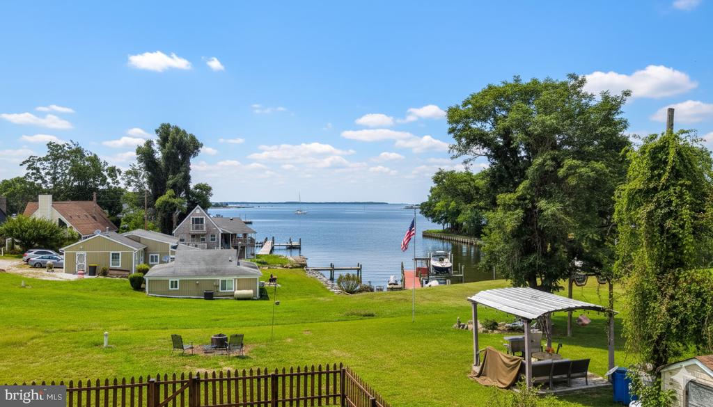 1304 TUGGIES ROAD