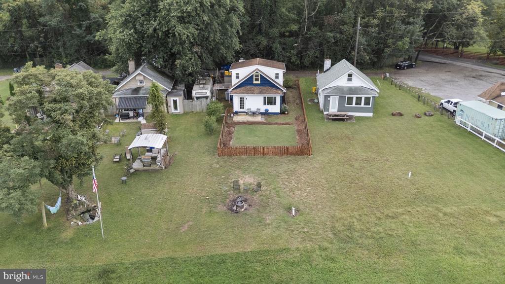 1304 TUGGIES ROAD