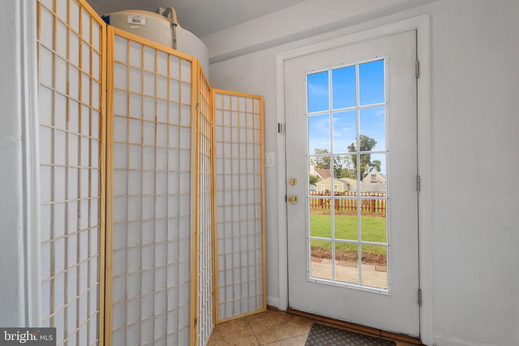 1304 TUGGIES ROAD