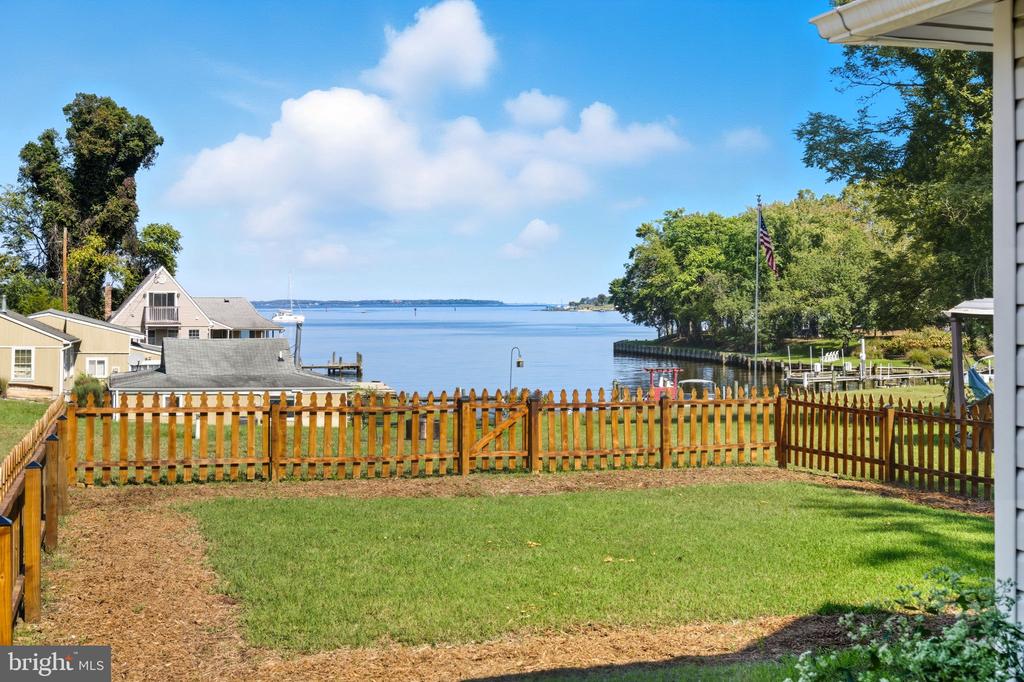1304 TUGGIES ROAD