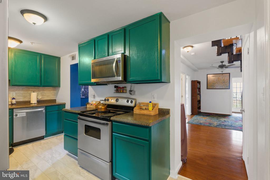1304 TUGGIES ROAD