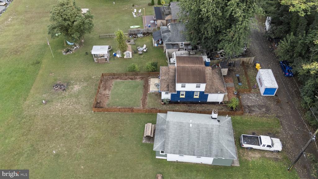 1304 TUGGIES ROAD